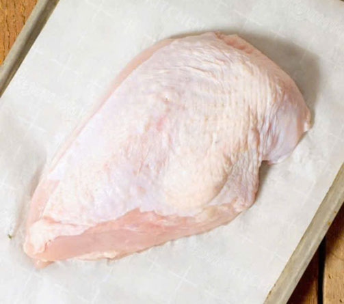 USA. SINGLE TURKEY BREAST BONELESS